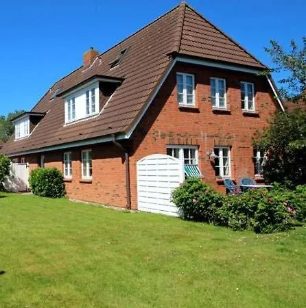 Und Haushaelfte Friesland Daire Midlum (Schleswig-Holstein)