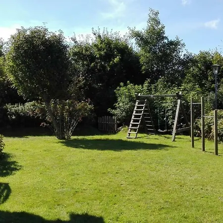 Und Haushaelfte Friesland 公寓 密德鲁姆